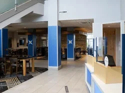 Holiday Inn Express & Suites - Aurora Medical Campus, an IHG Hotel