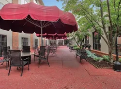 DoubleTree by Hilton Bloomington