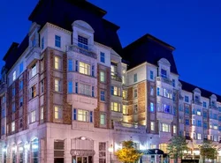 Hotel Commonwealth