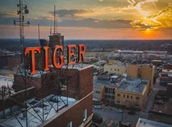 voco The Tiger Hotel, Columbia, MO, an IHG Hotel