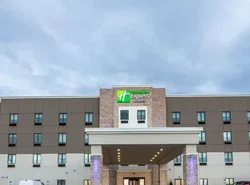 Holiday Inn Express & Suites - Columbus - Worthington, an IHG Hotel