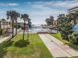 Quality Inn & Suites on the Beach