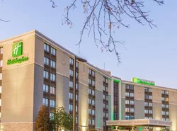 Holiday Inn Rockford, an IHG Hotel