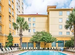 La Quinta Inn & Suites by Wyndham San Antonio Riverwalk