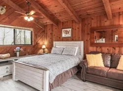 Azalea Pine Bungalow