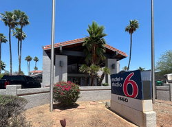 Extend-a-Suites Tempe Airport