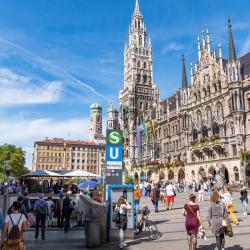 Marienplatz, Munich Accommodation New York