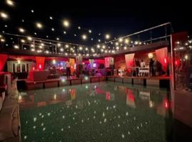 Mai Hotel Accommodation New York