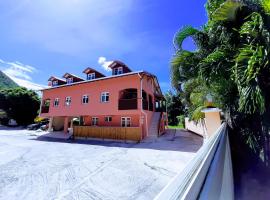 Les Monts Arlésien Accommodation New York