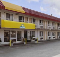 Days Inn by Wyndham Fresno South - Accommodation New York