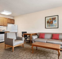 Hawthorn Suites by Wyndham Decatur - Accommodation New York