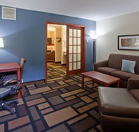 AmericInn by Wyndham Austin - Accommodation New York