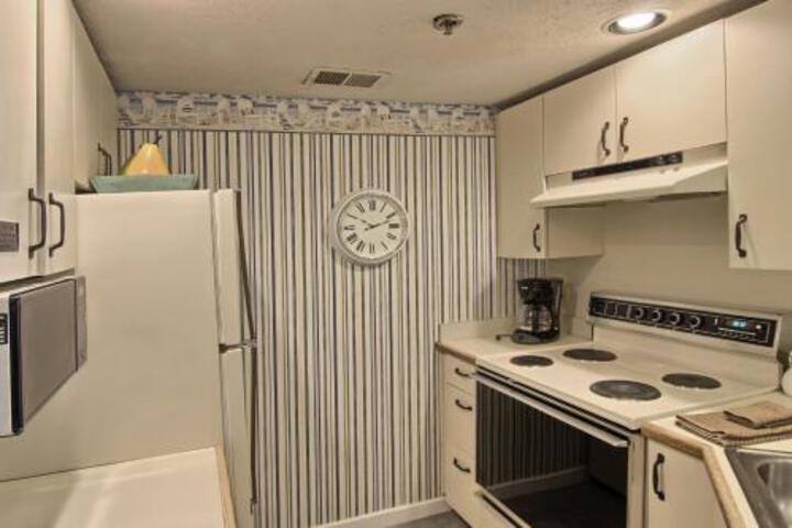 207 North Shore Inn - thumb 3