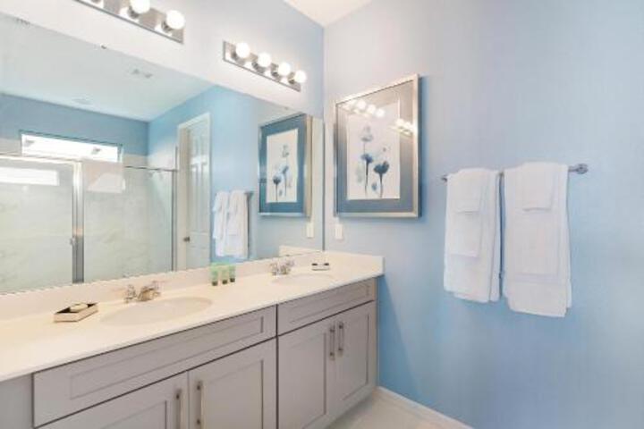 1588 Nassau Point At Solara Resorts - thumb 3