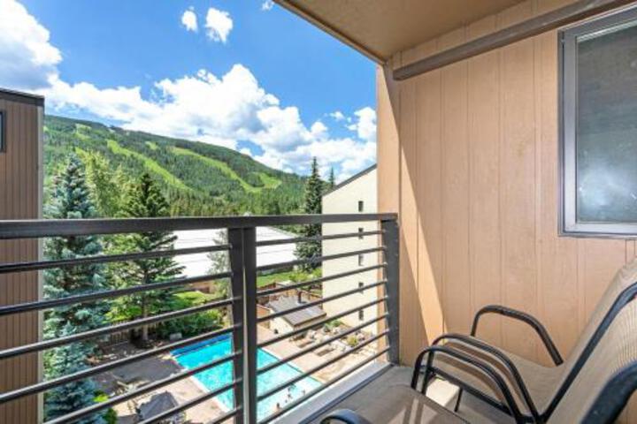 Vail International 407 - thumb 0