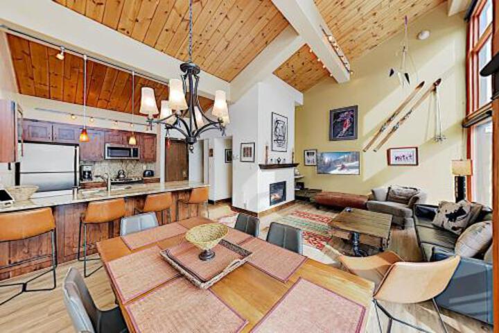 Vail International 407 - thumb 3