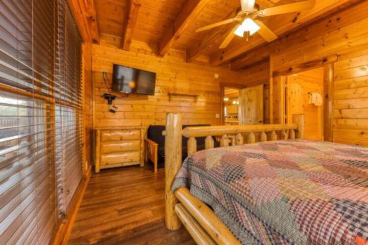 Valhalla Manor - thumb 1