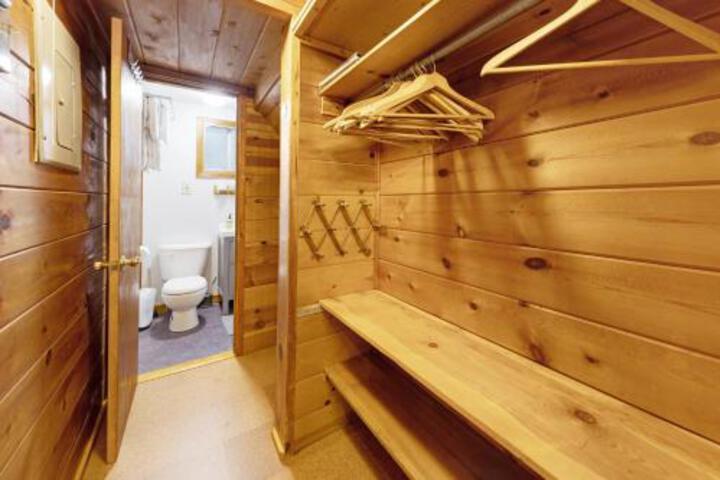 Cozy Cabin In Government Camp - thumb 1