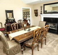 Incredible Sandy Home w / Large Deck Mins to Skiing - Accommodation New York