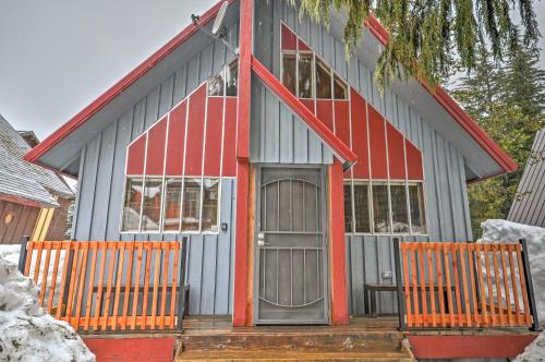 Inviting Mt. Hood Cabin With Deck 1 Mi To Skibowl! - thumb 6
