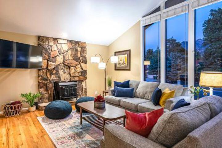 Updated Sandy UT Home 10 Mi To Alta / Snowbird - thumb 0