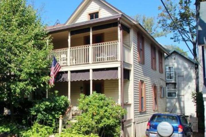 10 Merrill Avenue Home - thumb 3