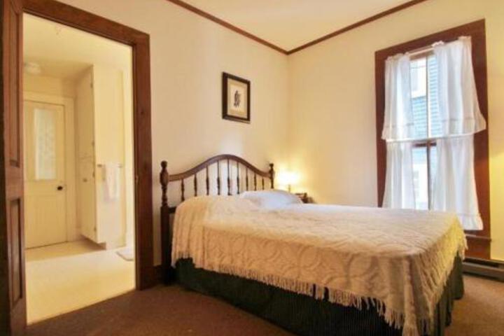 10 Merrill Avenue Home - thumb 1