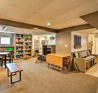 Cozy Updated Home by Fountain Lake  Main St - Accommodation New York