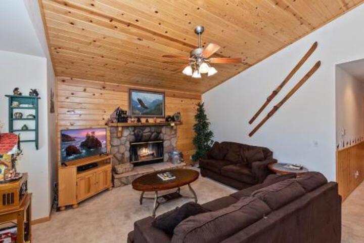 023 Bearly Inn Home - thumb 5