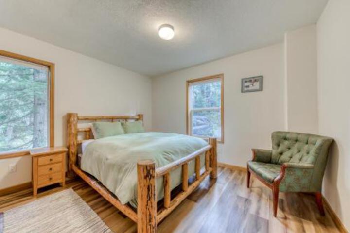 Brooke & Dans Retreat 3 Bedroom Home Plus A 2 Bedroom Apartment - thumb 2