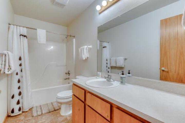 Brooke & Dans Retreat 3 Bedroom Home Plus A 2 Bedroom Apartment - thumb 6