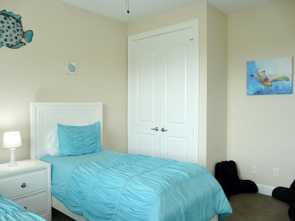 1550 Galleon Avenue - thumb 3