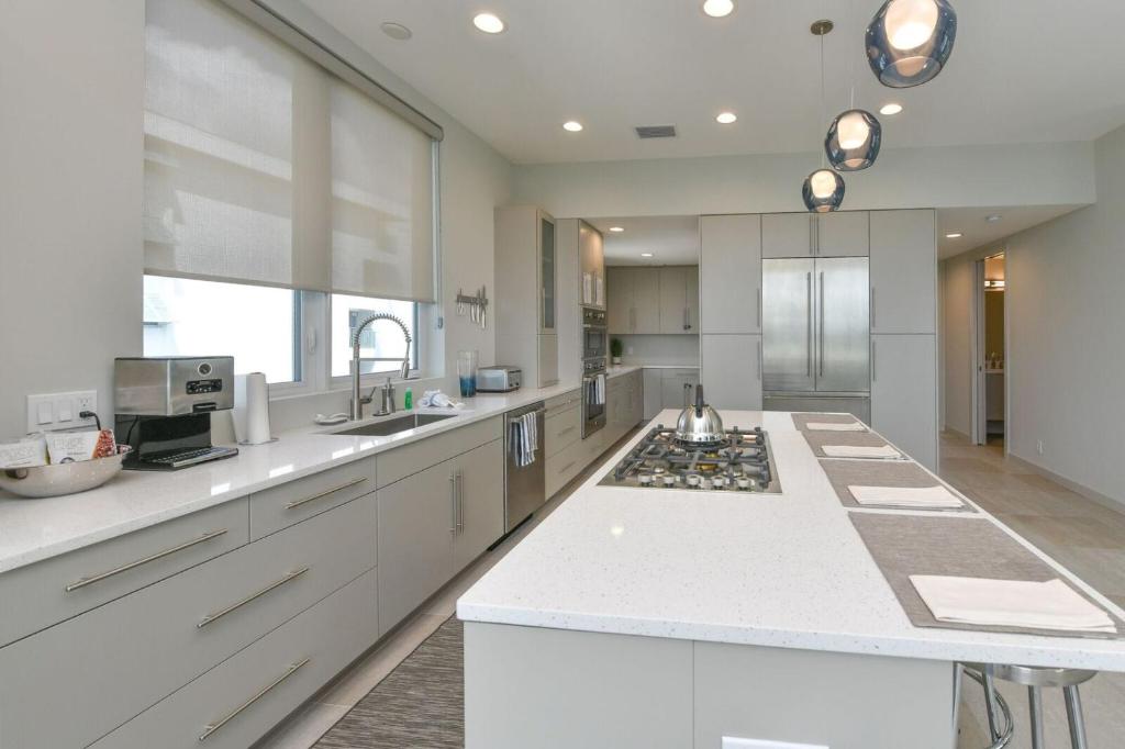 The Lookout By Beachside Management - thumb 4