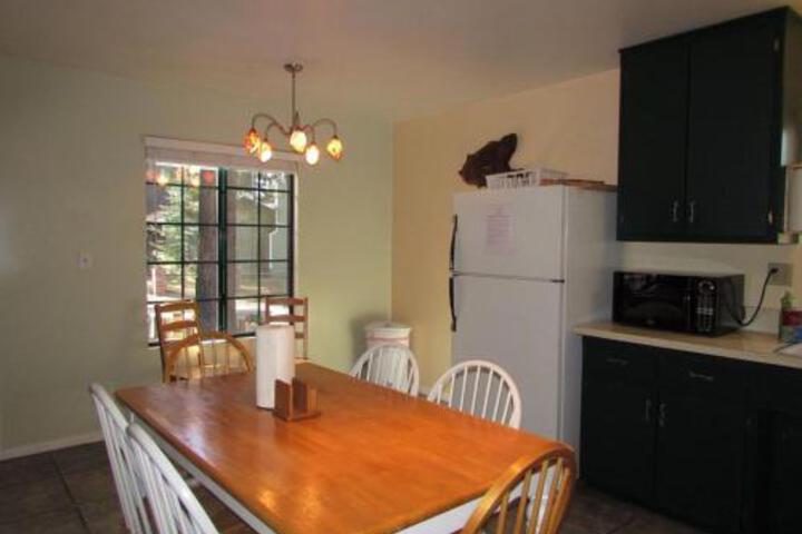 092 Crestwood Retreat Cabin - thumb 6