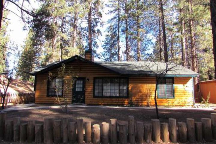 092 Crestwood Retreat Cabin - thumb 0