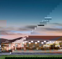 La Quinta Inn by Wyndham Calhoun - Accommodation New York