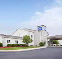 Baymont by Wyndham Auburn - Accommodation New York