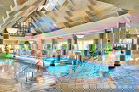 Hawthorn Suites BY Wyndham Erie