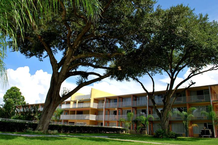 Howard Johnson By Wyndham Tropical Palms Kissimmee - thumb 1
