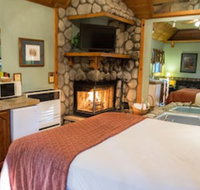 Sleepy Forest Cottages - Accommodation New York