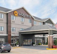 La Quinta Inn  Suites by Wyndham Ada - Accommodation New York