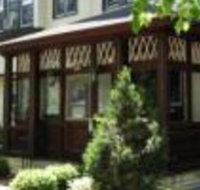 Longwood Inn - Accommodation New York