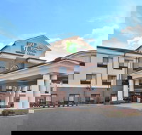 Holiday Inn Express  Suites Wheeling an IHG Hotel - Accommodation New York