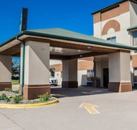 Quality Inn  Suites Altoona - Des Moines - Accommodation New York