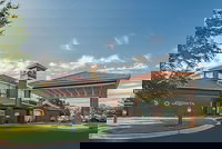 La Quinta Inn  Suites by Wyndham Alexandria Airport