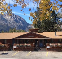 June Lake Villager - Accommodation New York