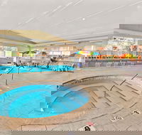 Days Inn by Wyndham Ann Arbor - Accommodation New York