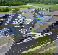 Days Inn  Suites by Wyndham Athens Alabama - Accommodation New York