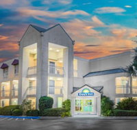 Days Inn by Wyndham Hilton Head - Accommodation New York