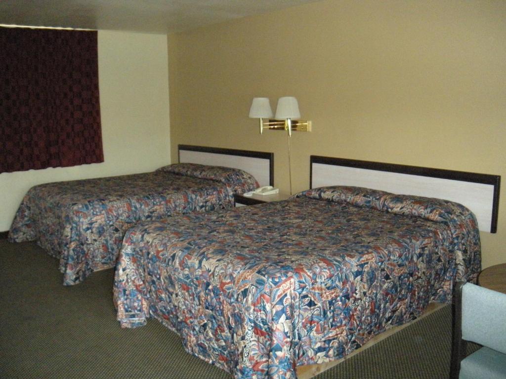 Lone Pine Budget Inn - thumb 4